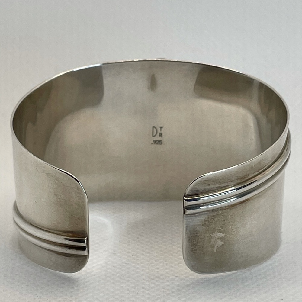 Wide Turquoise cuff - Picture 3 of 6